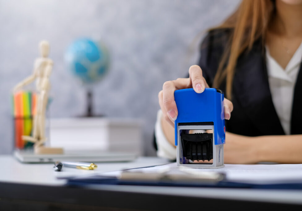 why-you-shouldn't-put-your-kids-on-the-deed-to-your-house